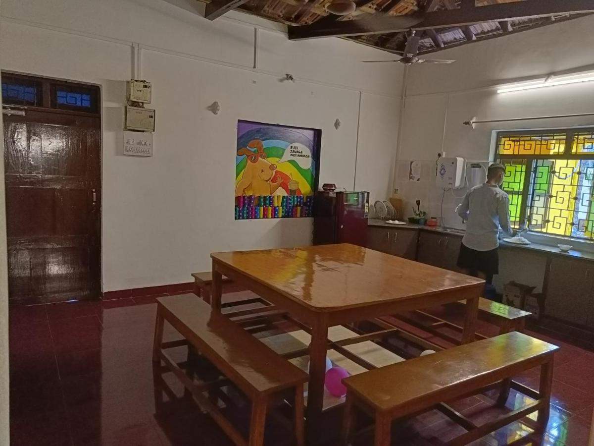 Bunknbrew Hostel Палолем Екстериор снимка