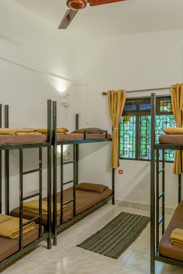 Bunknbrew Hostel Палолем Екстериор снимка